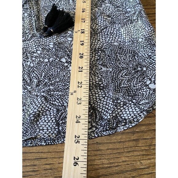 GRACE & MILA Blouse Women’s Size Medium Sheer Long Sleeve Tasseled Top - Picture 5 of 8